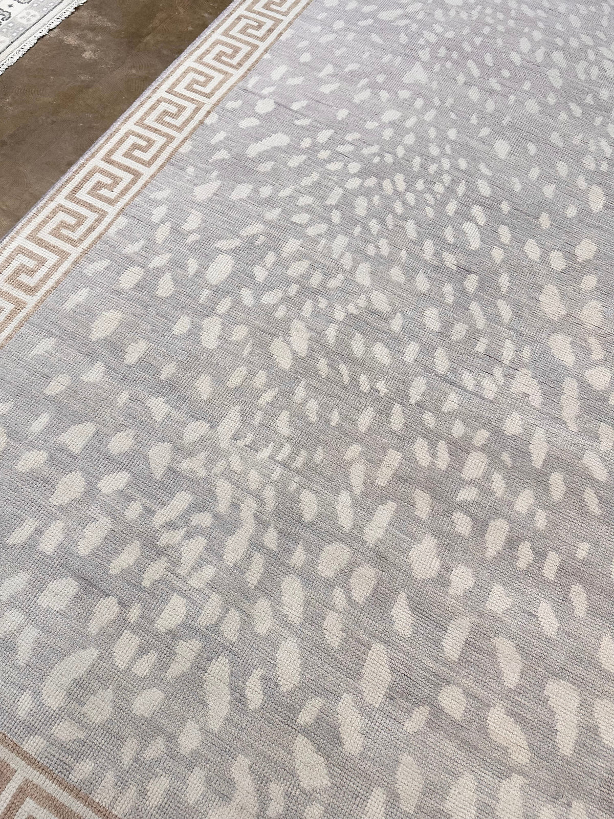 Alexandria Smokey Lilac Hand-Knotted Wool Rug
