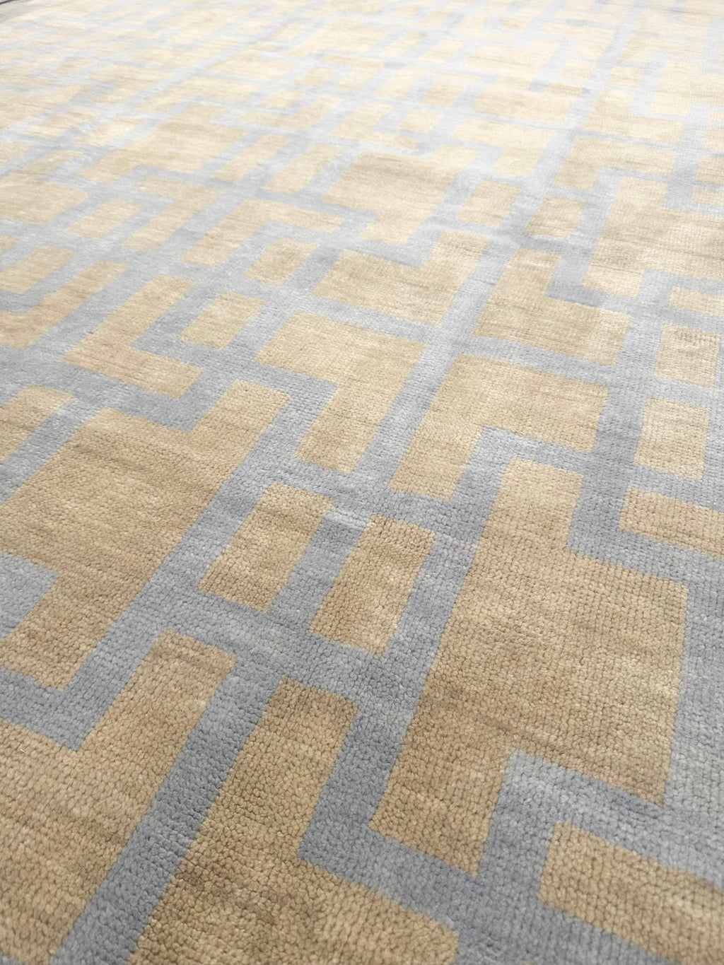 Nashville Blue and Tan Hand-Knotted Wool Rug