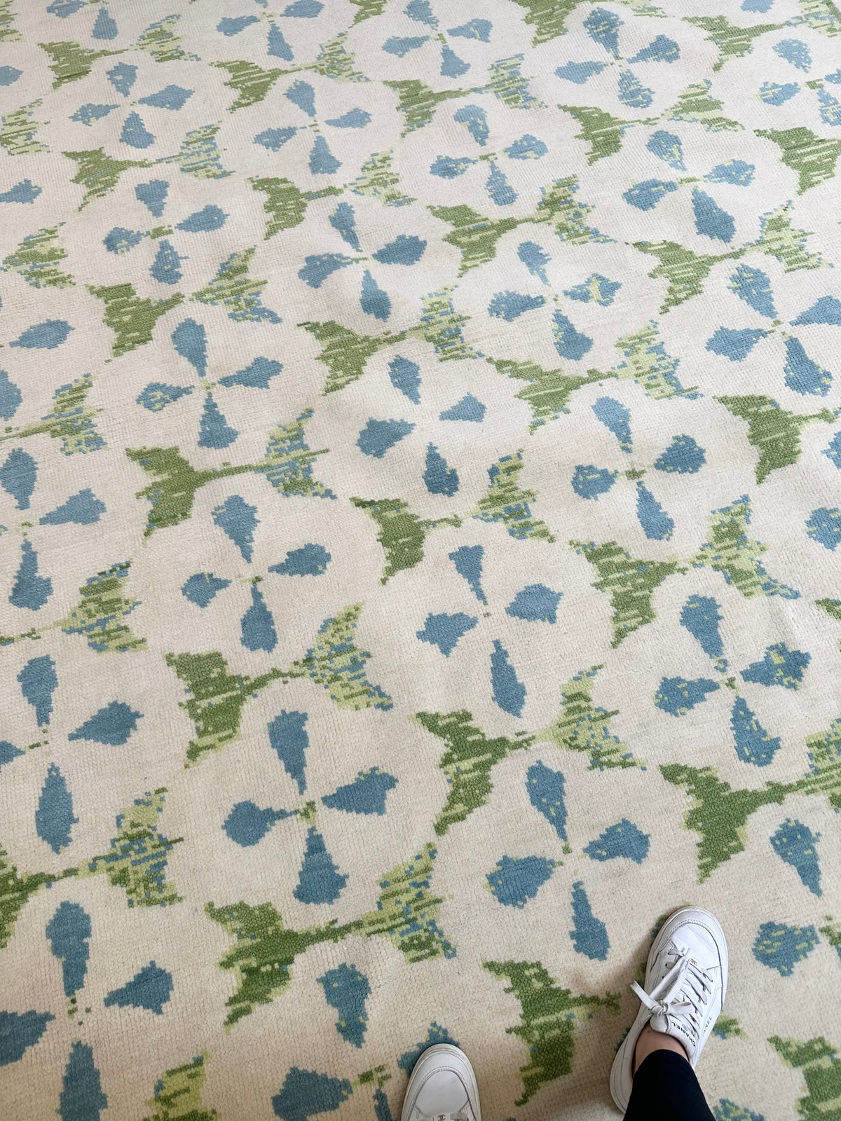 Tampa Blue Green Hand-Knotted Wool Rug