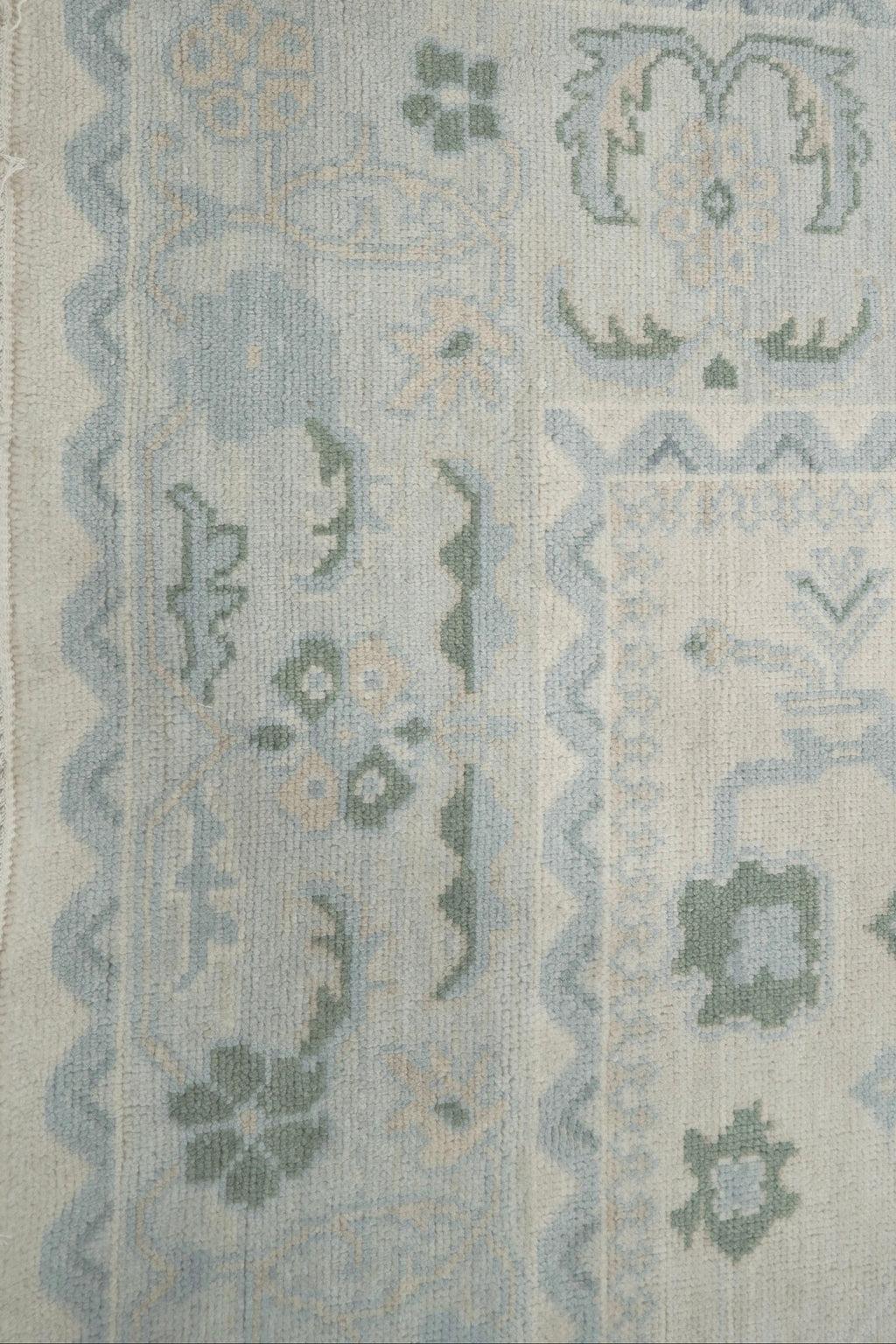 Austin Green Modern Oushak