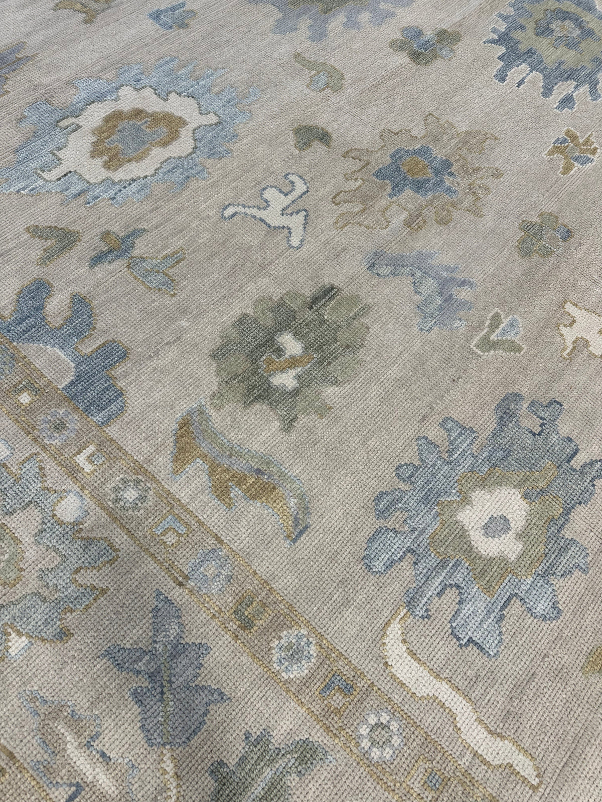 Eliza Modern Oushak Rug