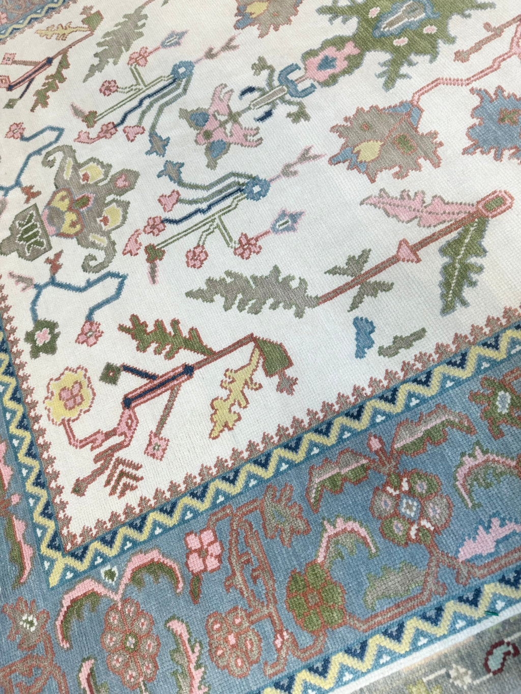 Austin Pink Modern Oushak Rug