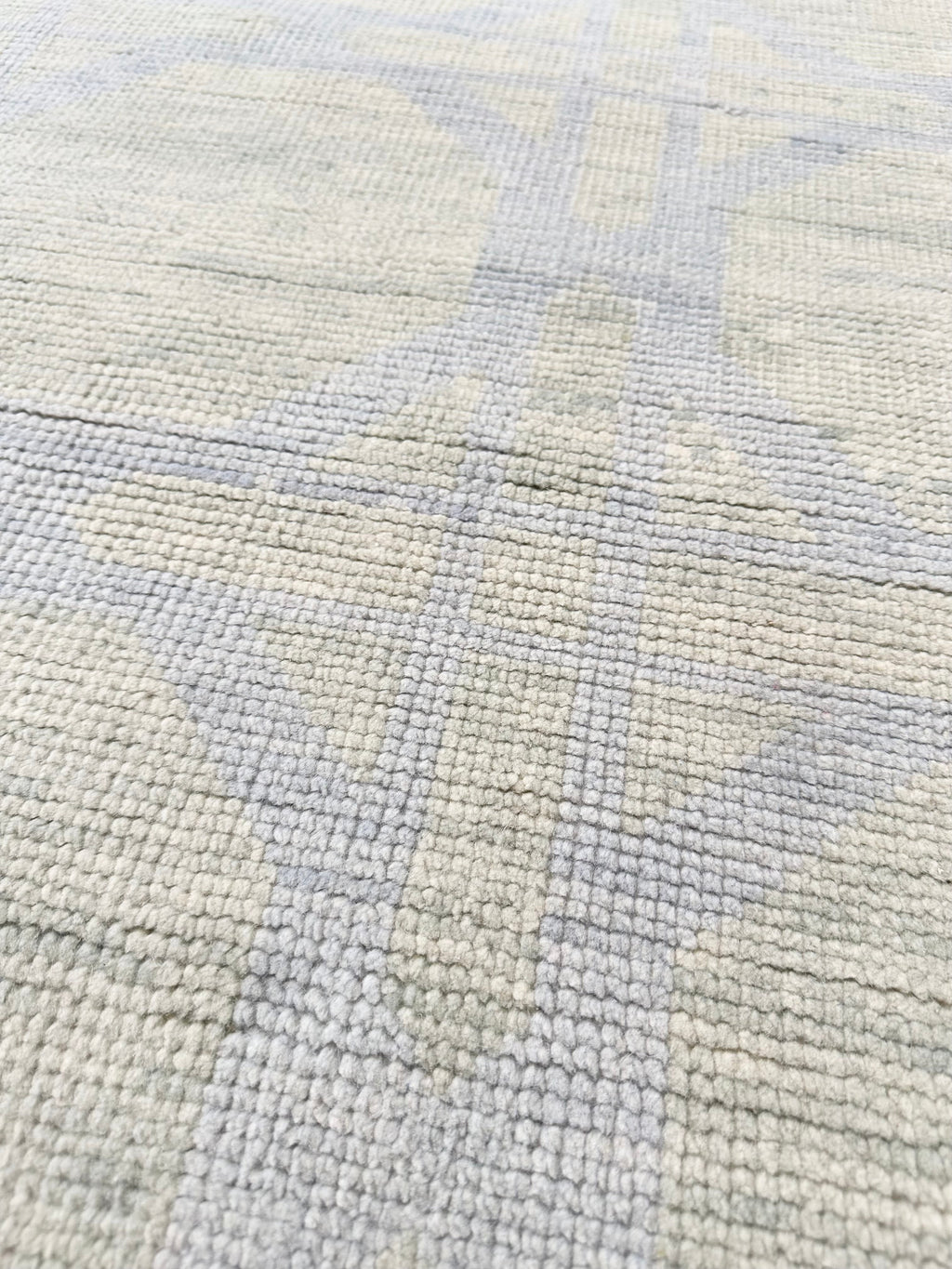 Newport Blue and Green Hand-Knotted Wool Rug