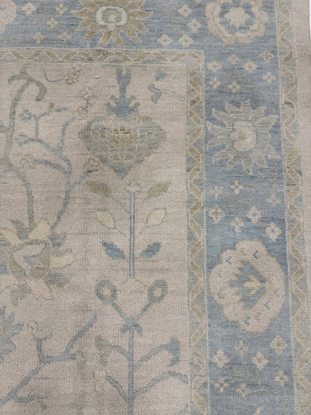 Ophelia Modern Oushak Rug