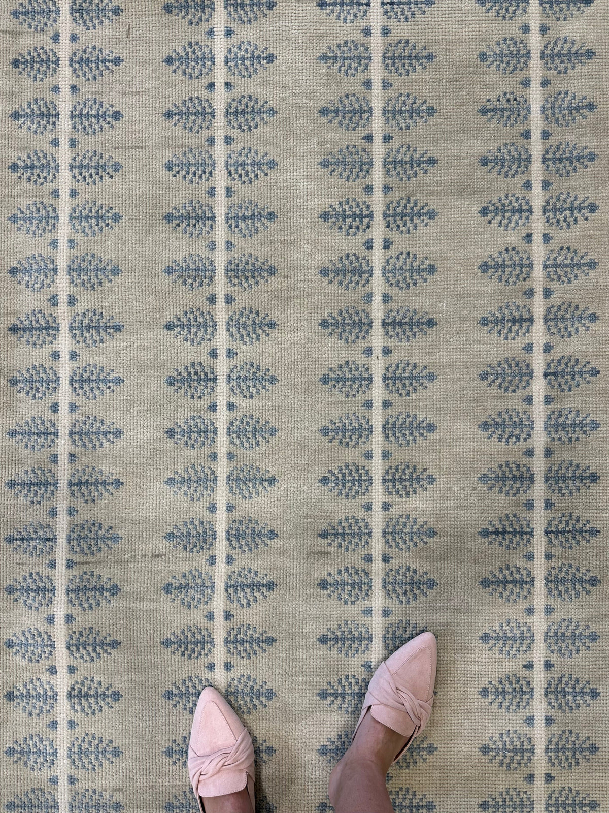 Bea Modern Oushak Rug