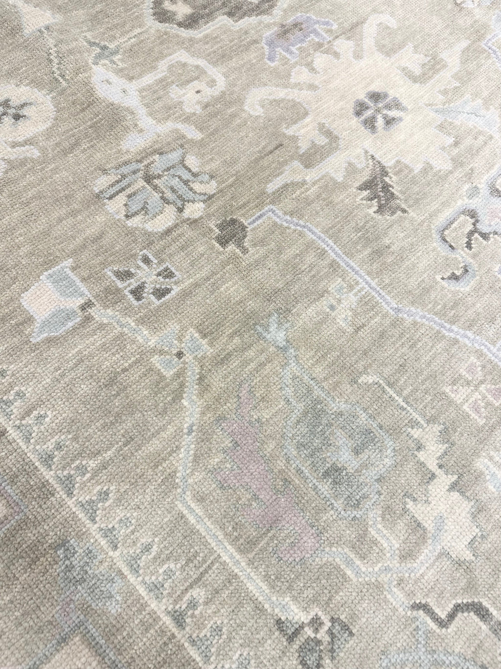 Santa Fe Neutral Green Antique Wash Modern Oushak