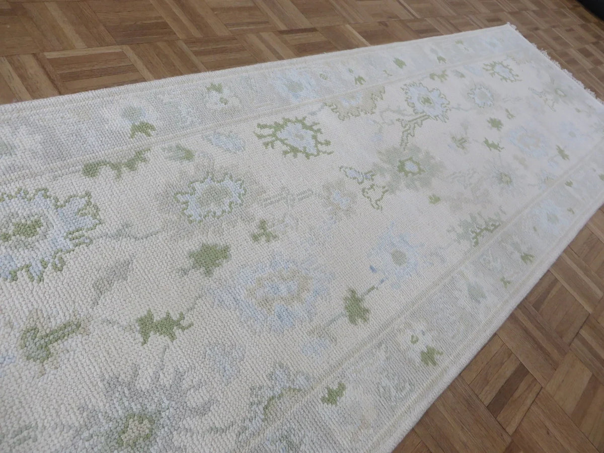 Hannah 2'6" x 20 (in stock)