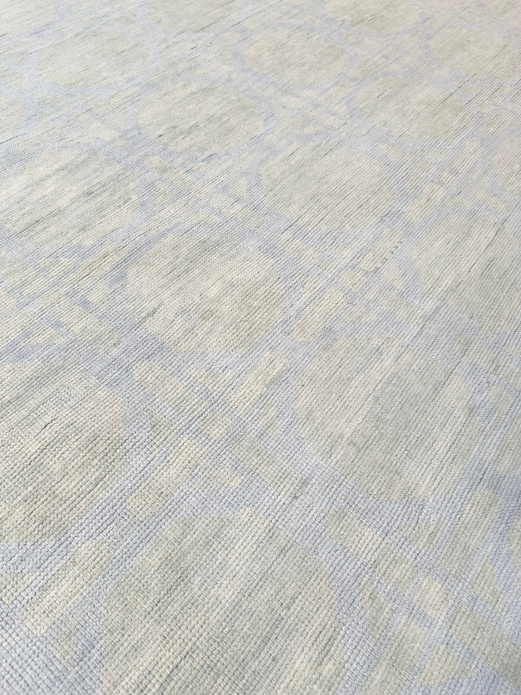 Newport Blue and Green Hand-Knotted Wool Rug