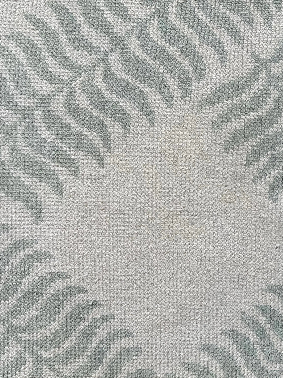 Ivy • Green on Cream