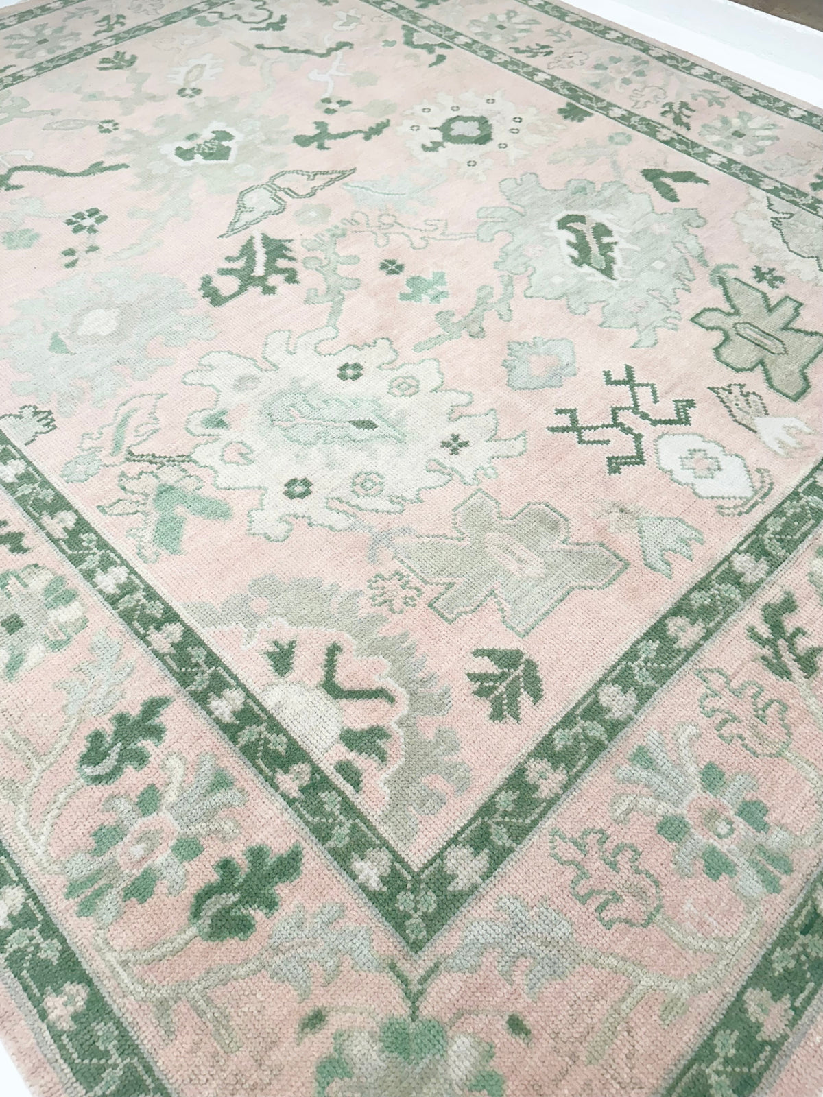 Rio Pink and Green Modern Oushak