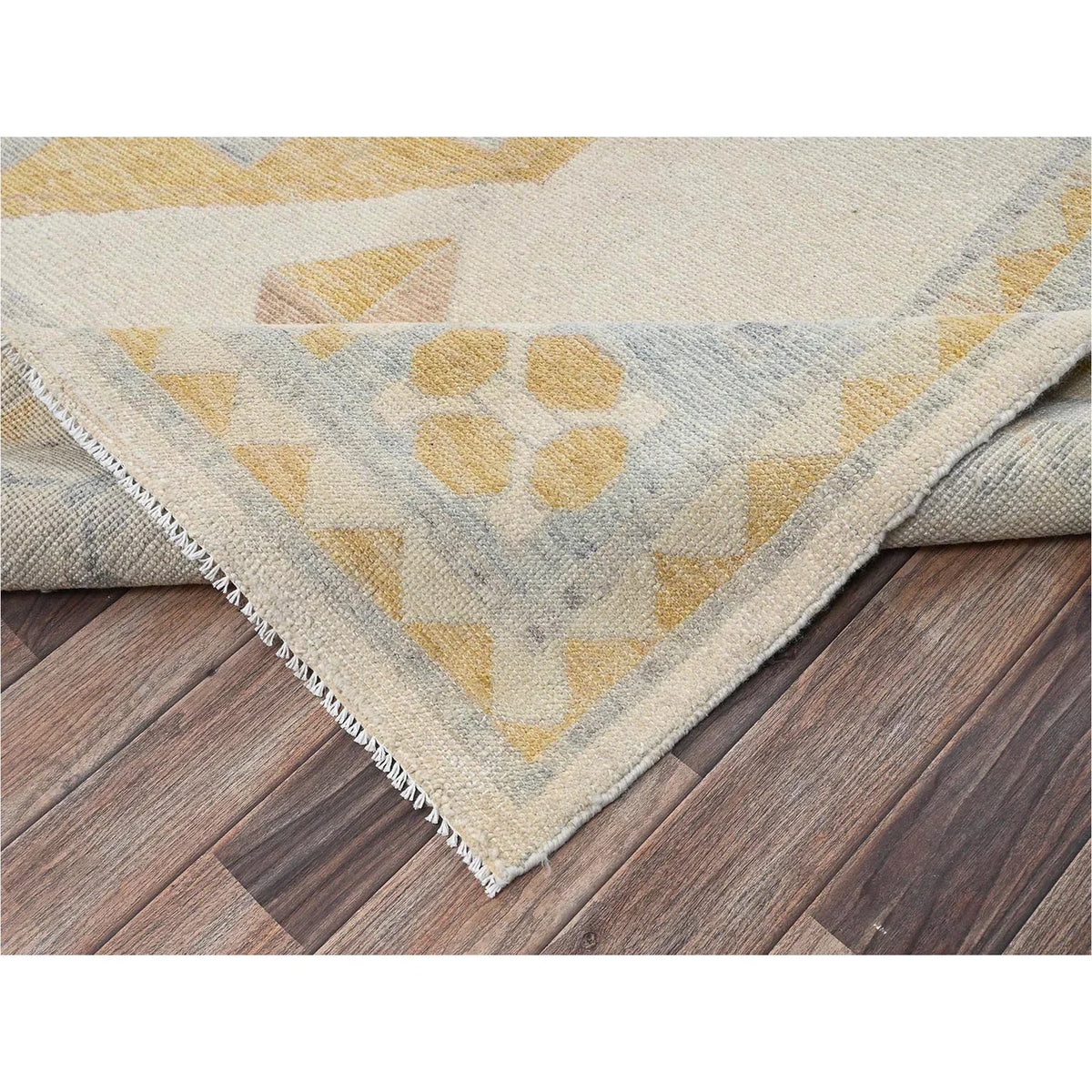Ivory Anatolian 10 x 14 (in stock)