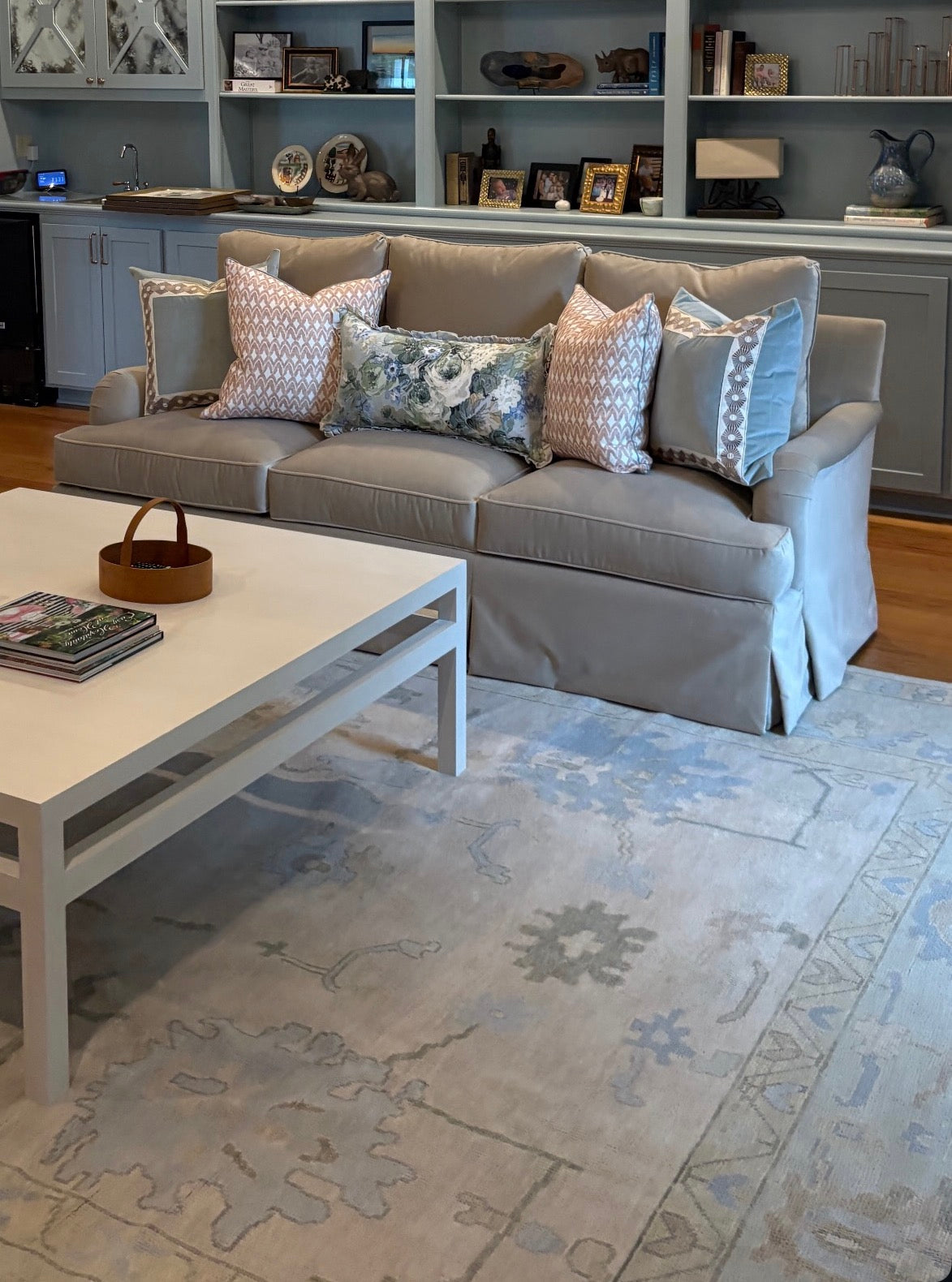 Evangeline Warm Modern Oushak Rug