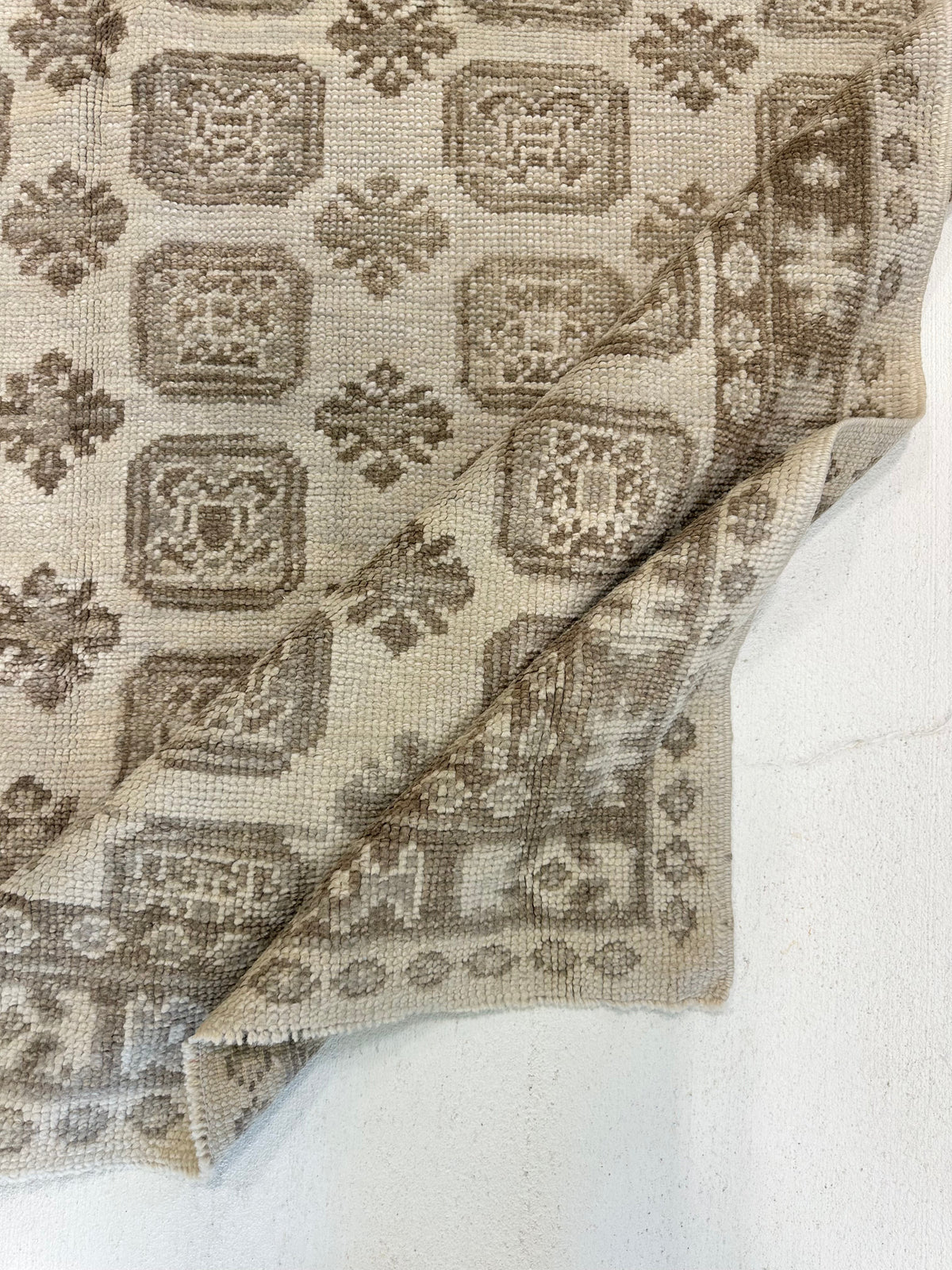 Kira Turkish Oushak Rug