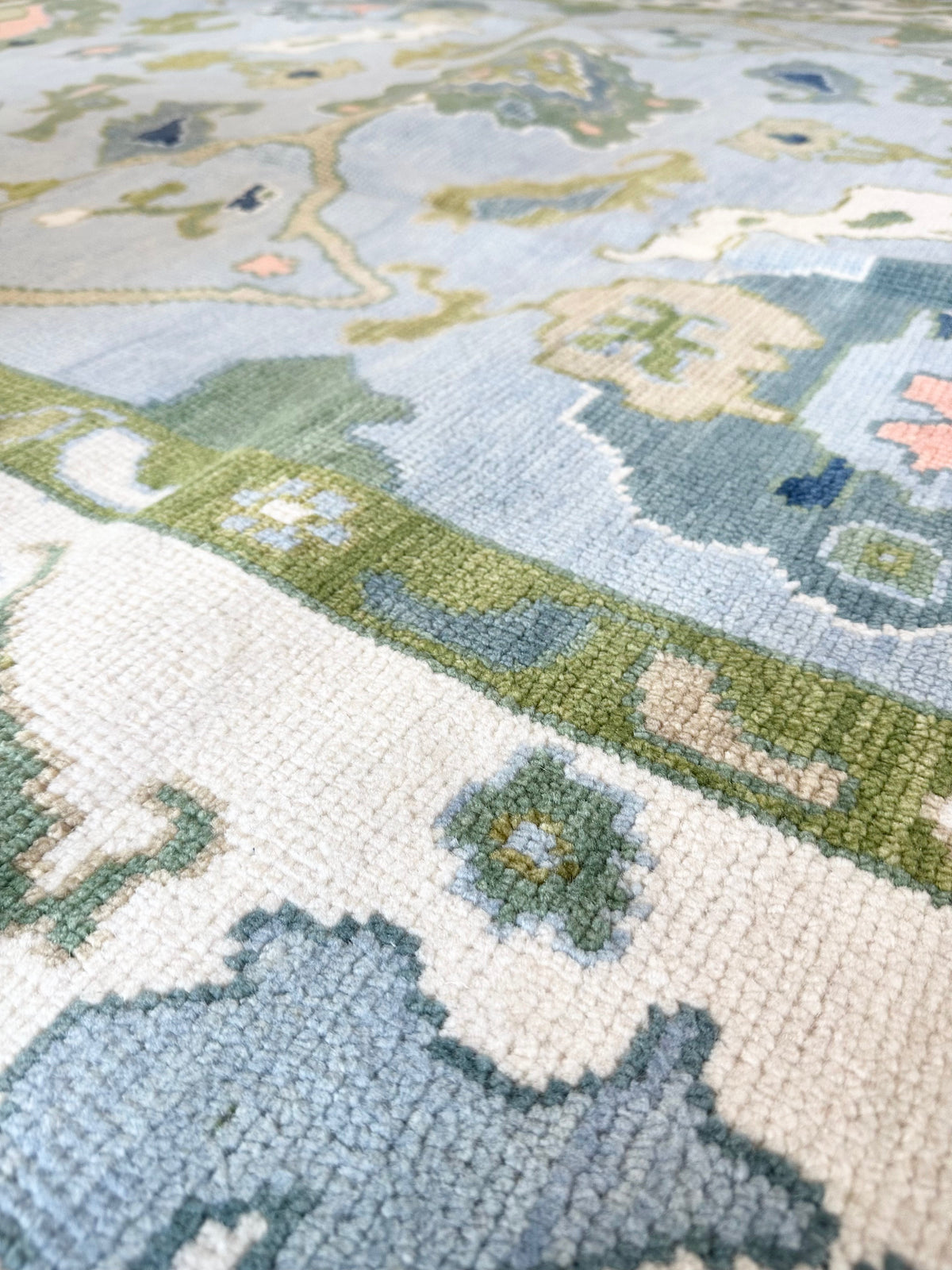 Augusta Blue Modern Oushak