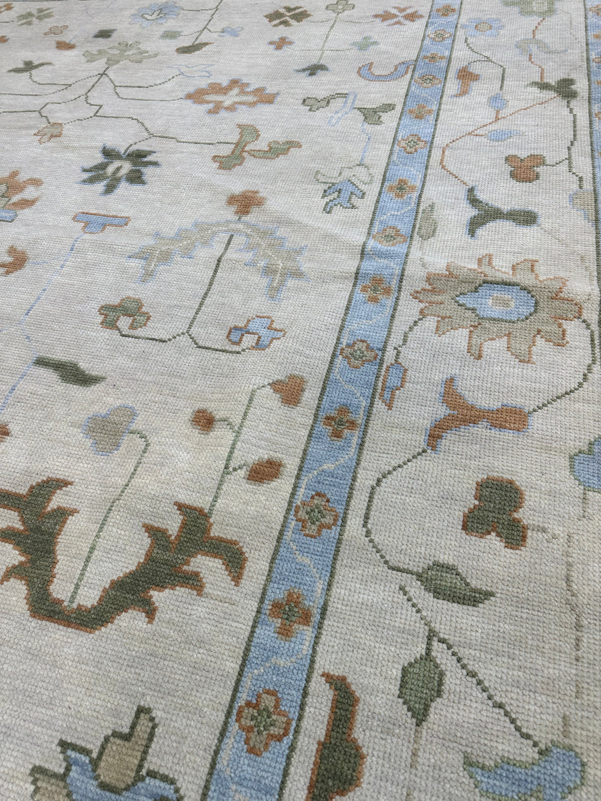 Ruth Modern Oushak Rug