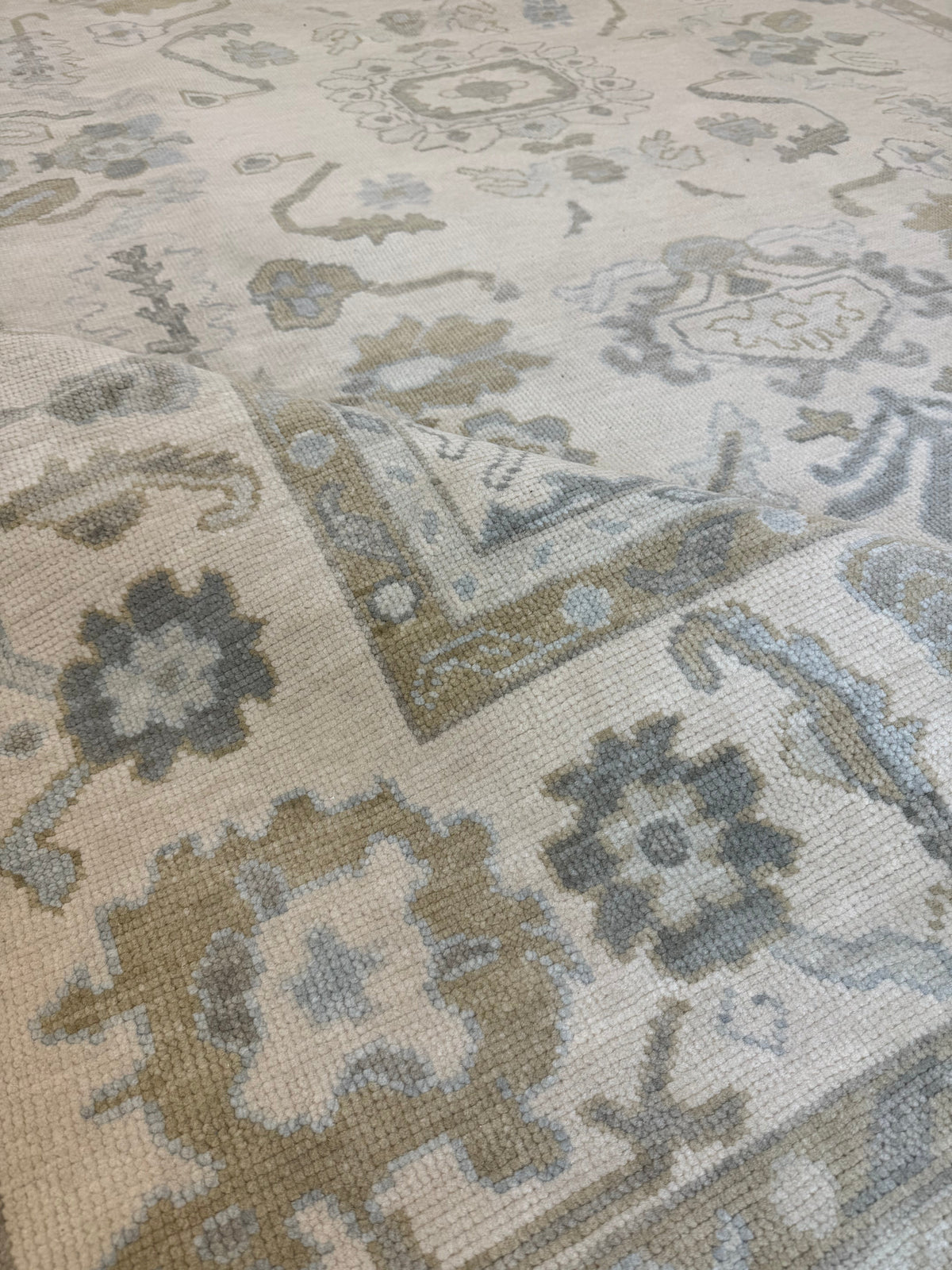 Kendal Modern Oushak Rug