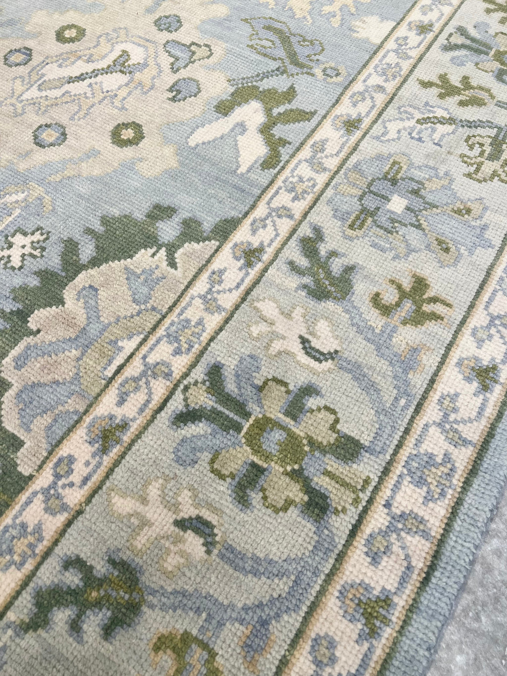 Rio Blue Modern Oushak