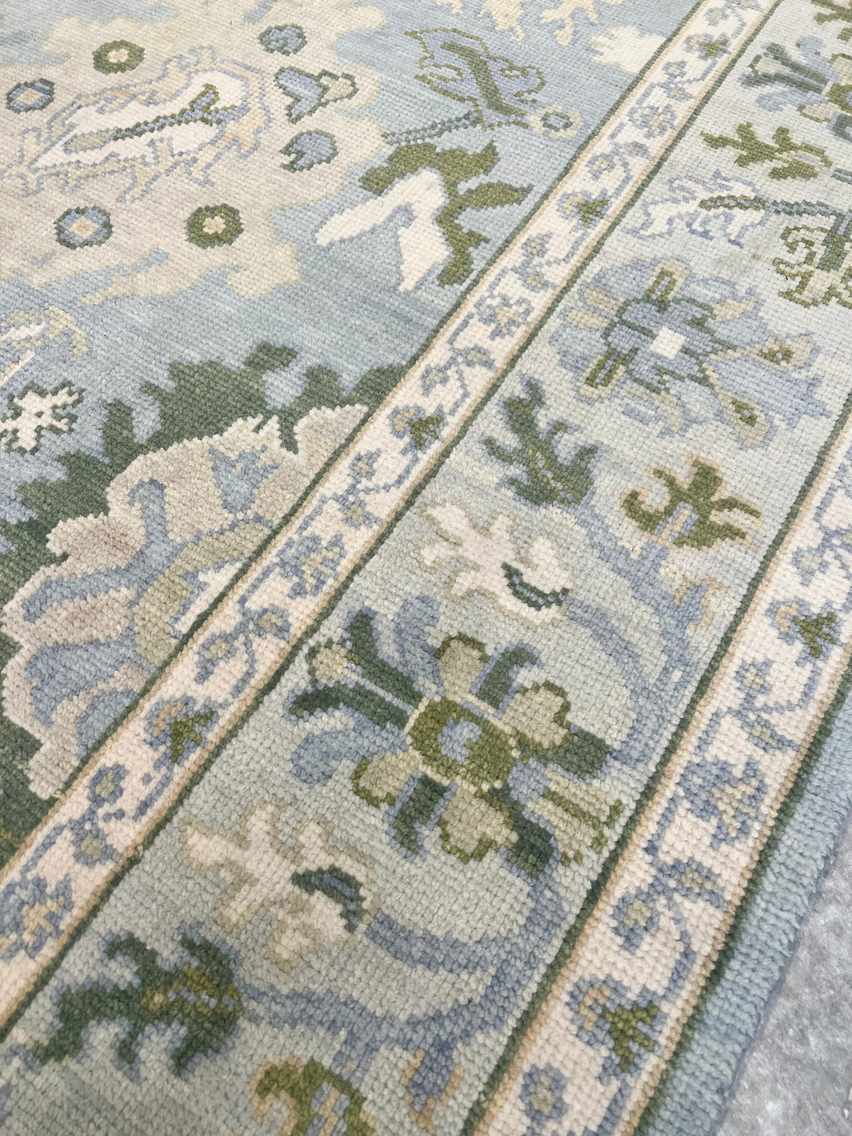 Rio Blue Modern Oushak