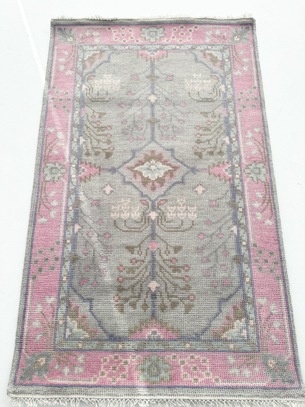 Naples Pink Modern Oushak