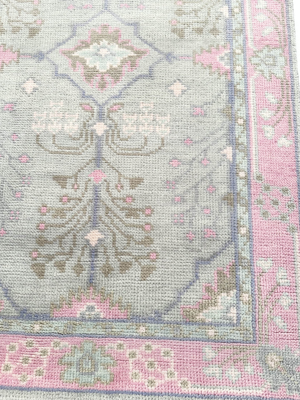 Naples Pink Modern Oushak
