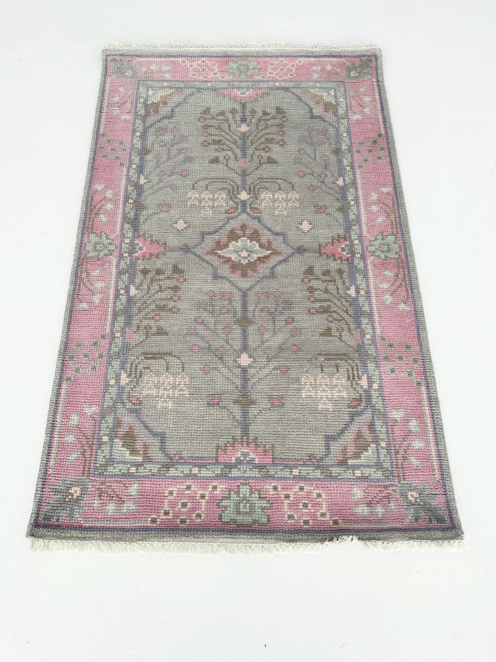 Naples Pink Modern Oushak