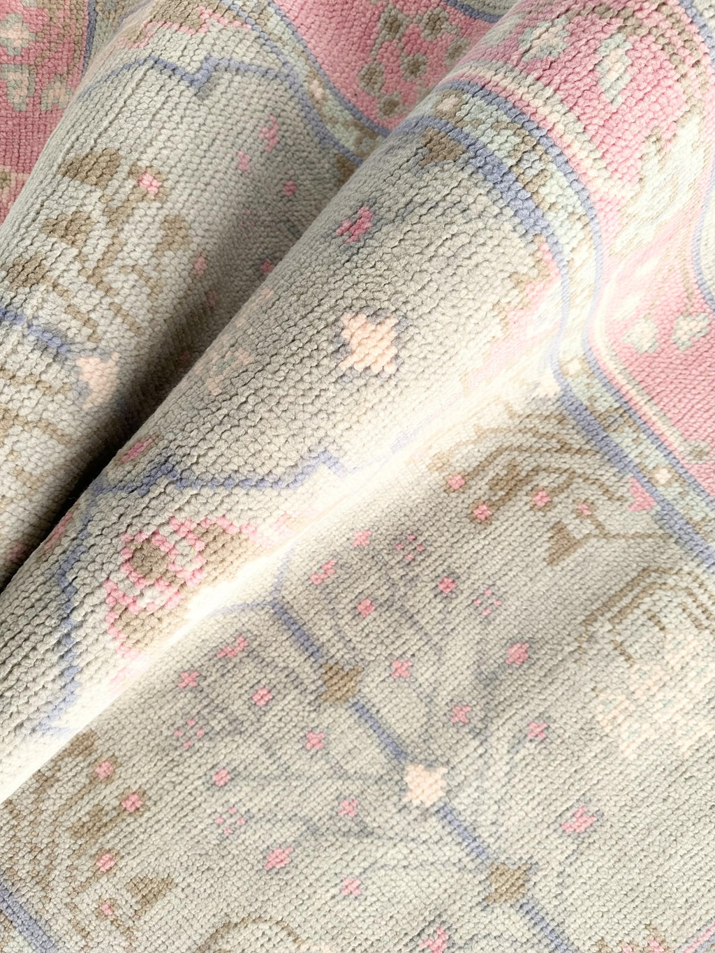 Naples Pink Modern Oushak