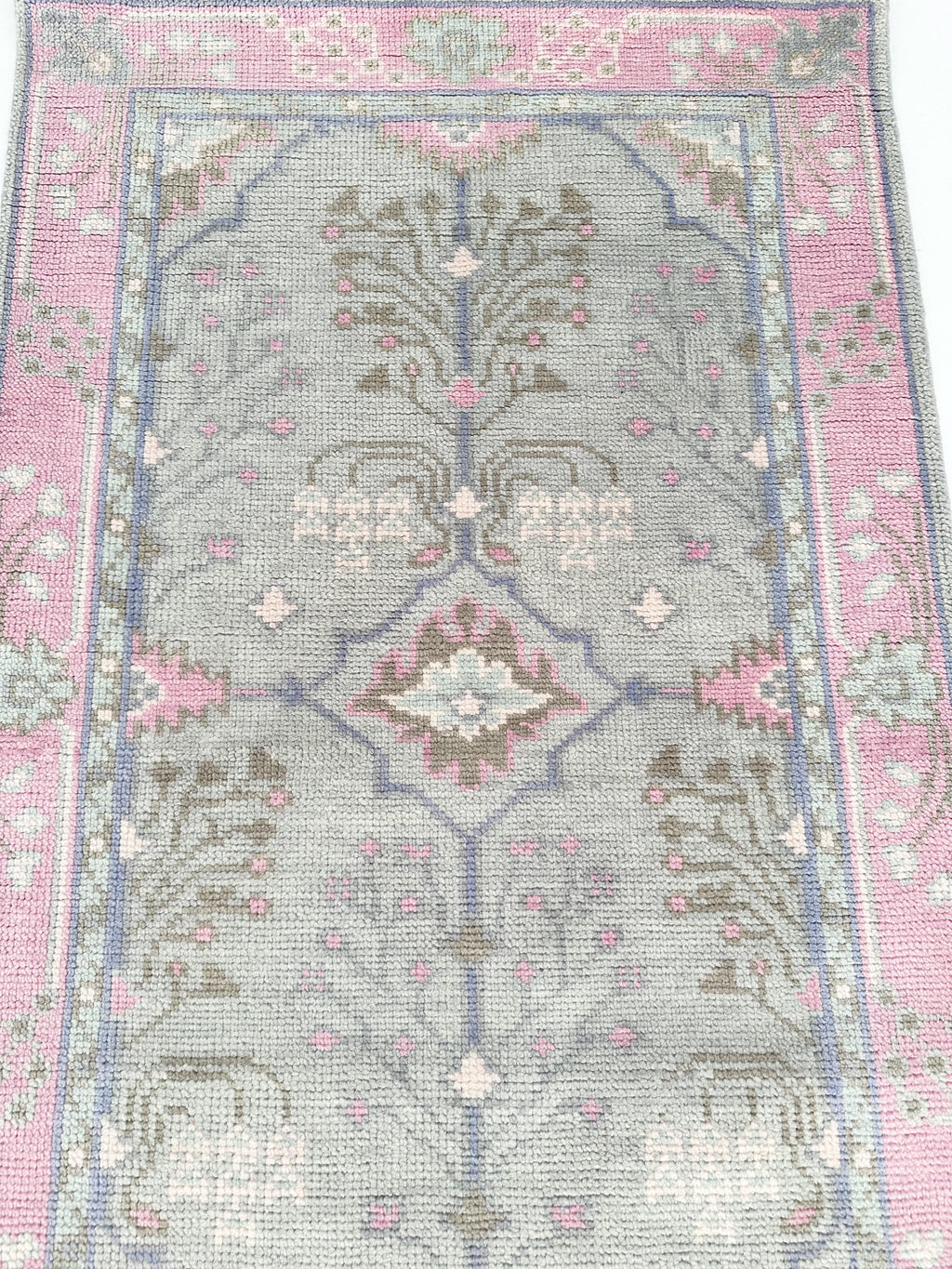 Naples Pink Modern Oushak