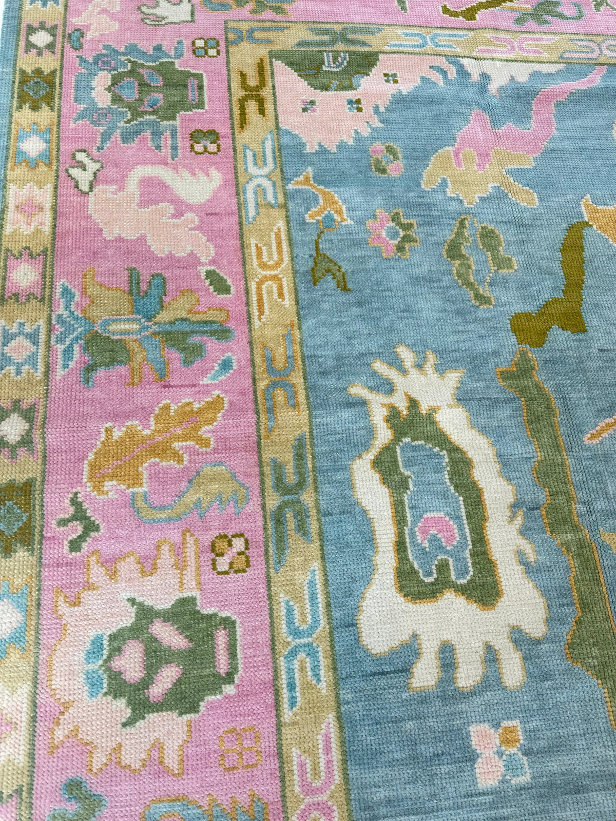 Addie Modern Oushak Rug