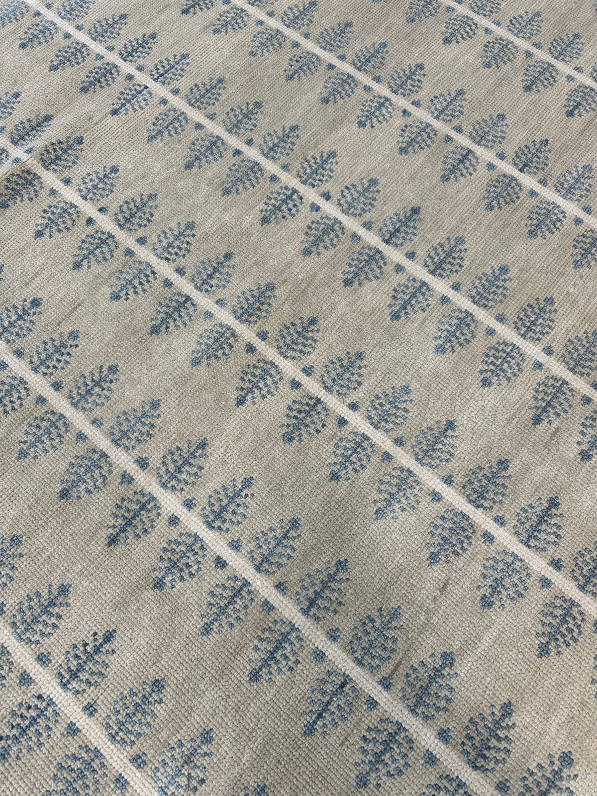 Bea Modern Oushak Rug