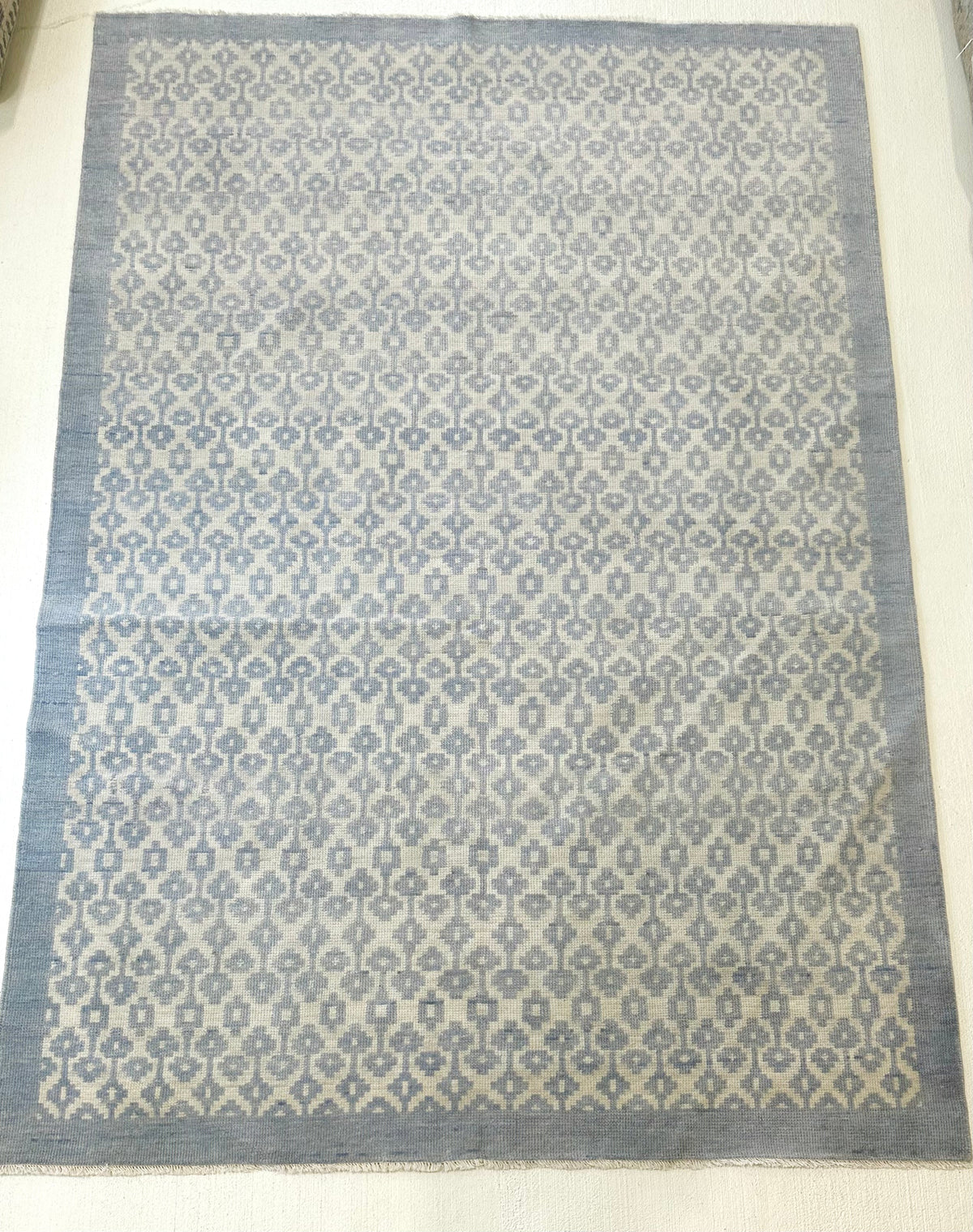 Ella Blue Modern Oushak