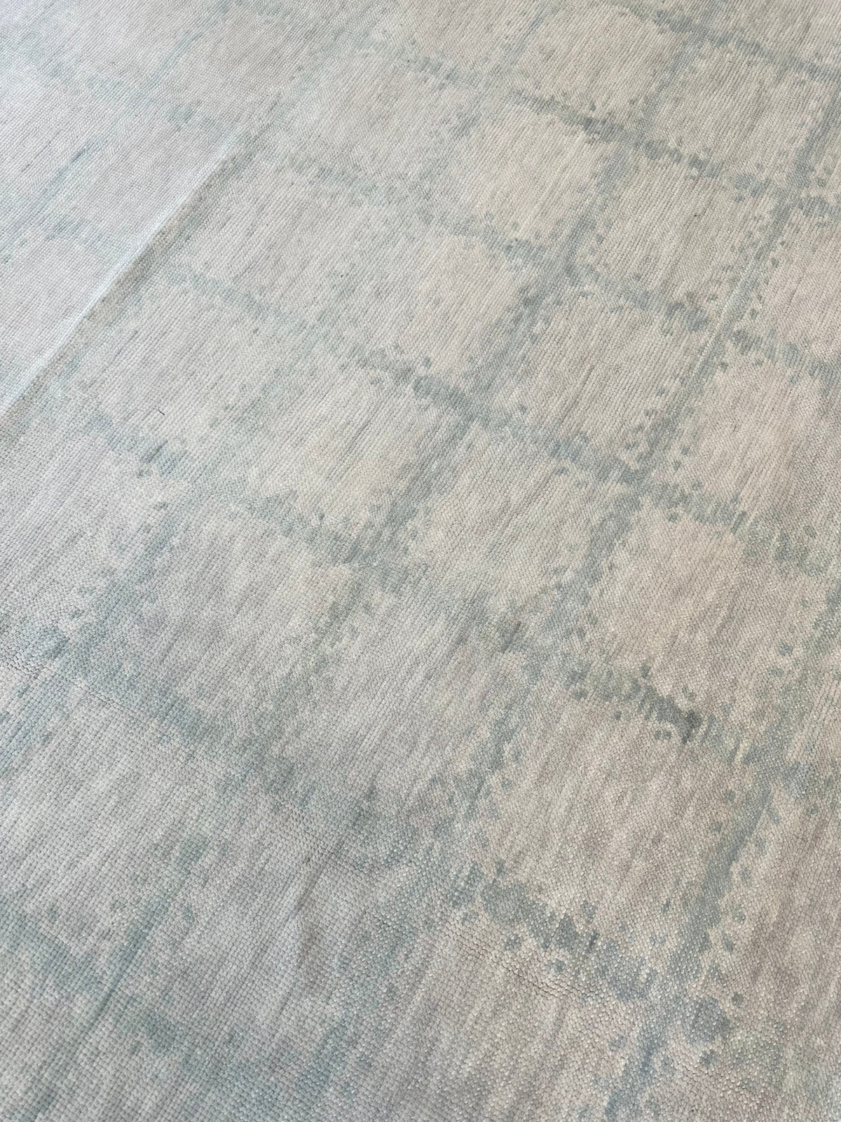 Claire Modern Oushak Rug