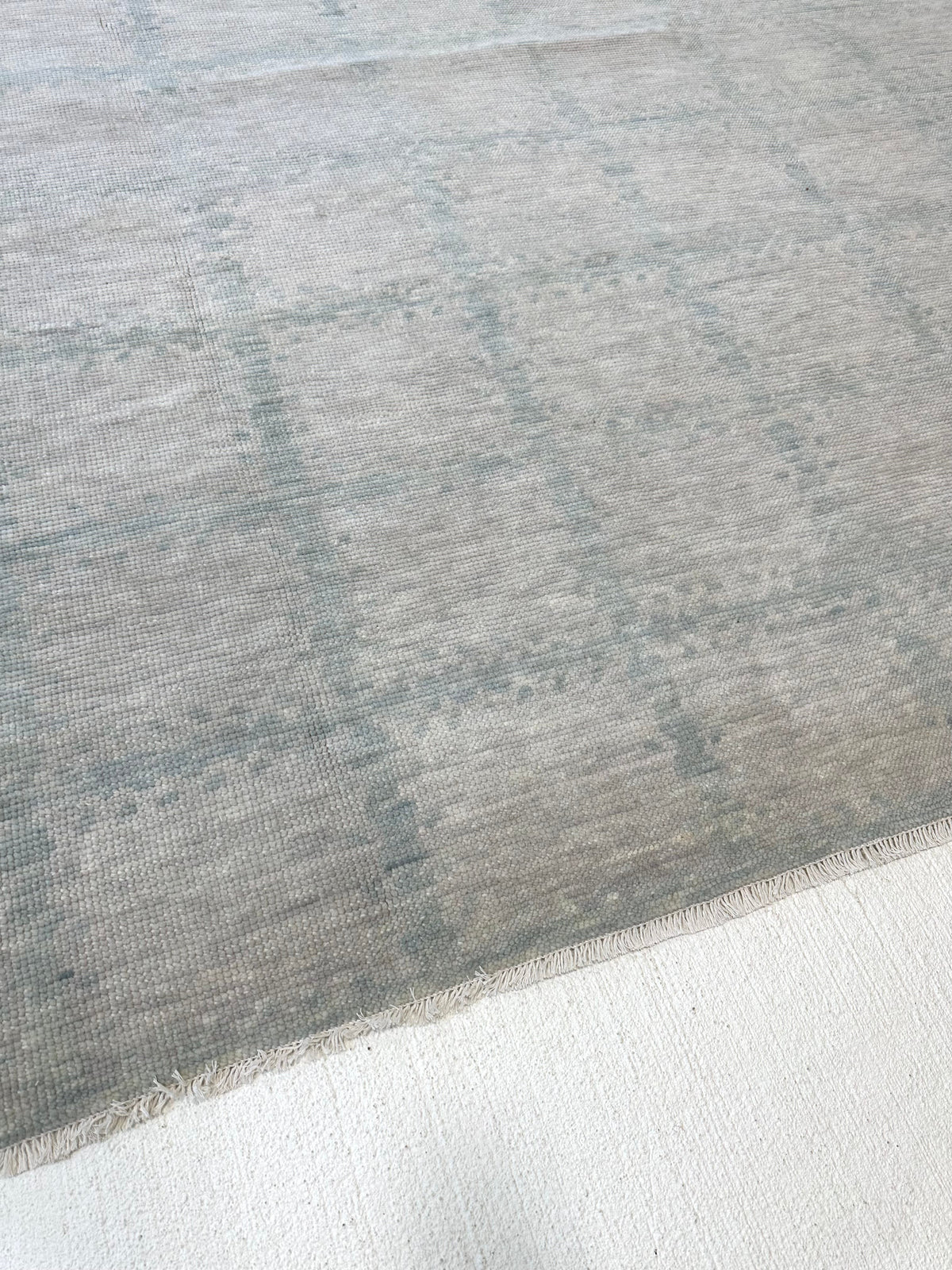 Claire Modern Oushak Rug