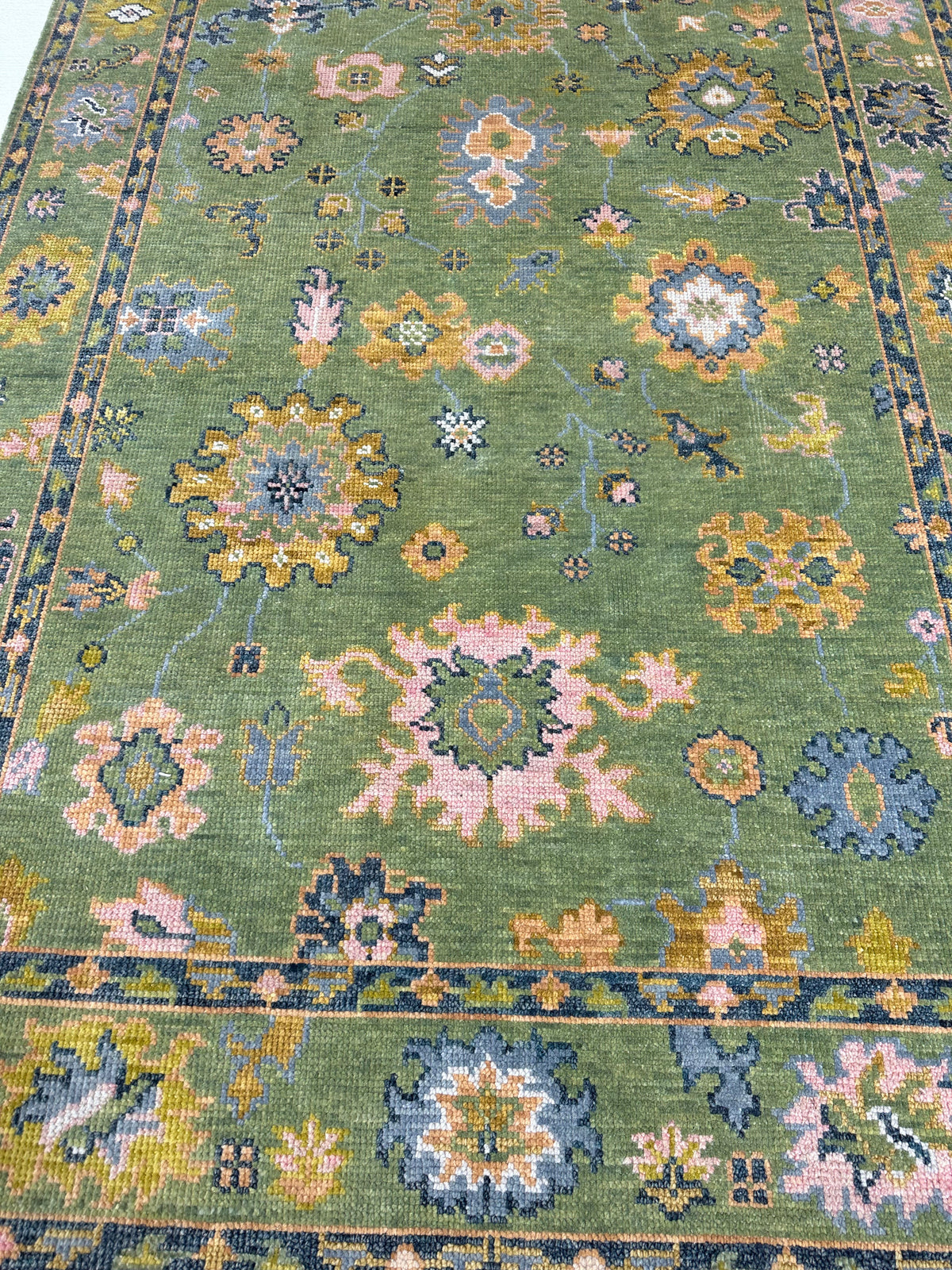 Linda Modern Oushak Rug