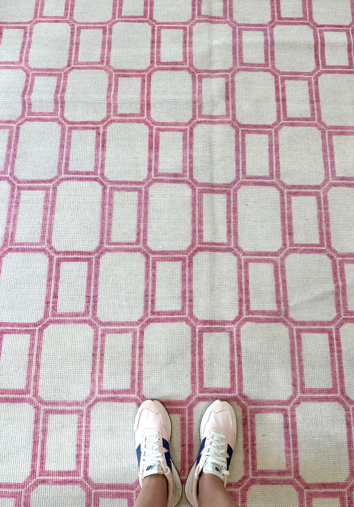 Macie Modern Oushak Rug